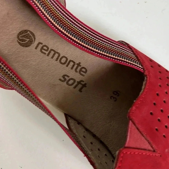 REMONTE Soft Women’s 39 8.5 Sandals Perforated Leather Elastic Red Comfort - Picture 6 of 9